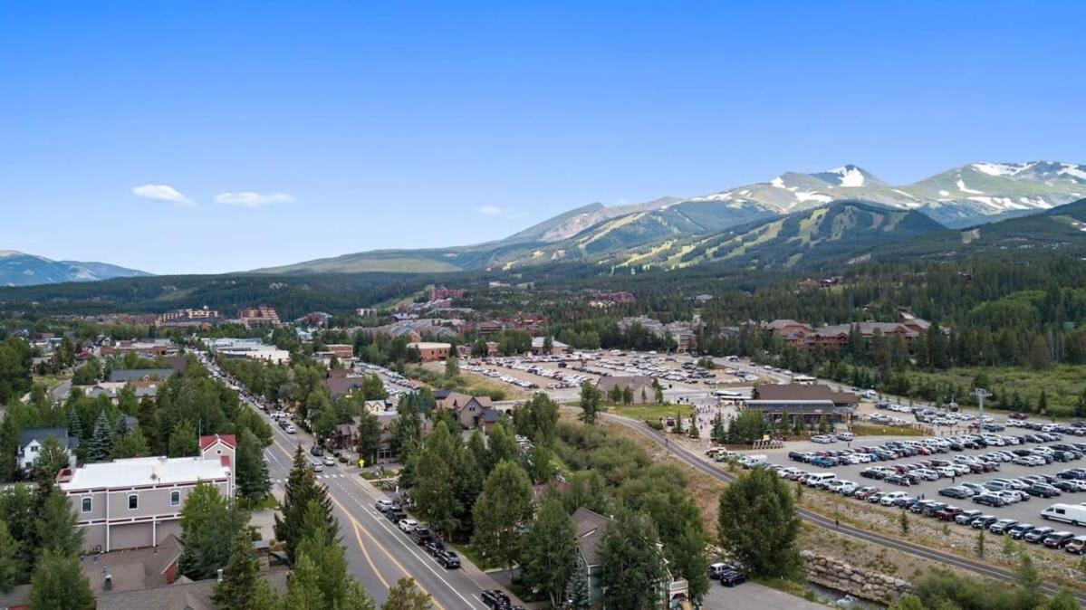 Downtown Chalet Close To Main St With Pool And Hot Tub Breckenridge Exterior photo