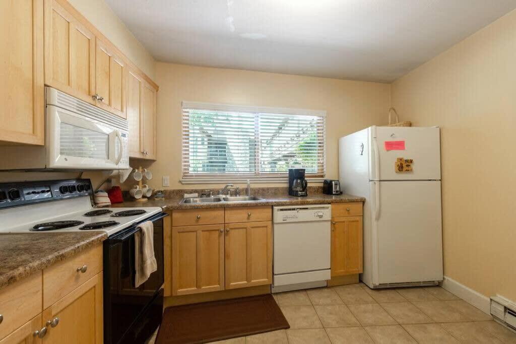Downtown Chalet Close To Main St With Pool And Hot Tub Breckenridge Exterior photo
