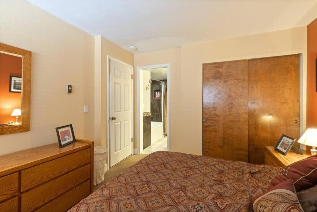 Downtown Chalet Close To Main St With Pool And Hot Tub Breckenridge Exterior photo