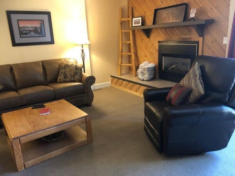 Downtown Chalet Close To Main St With Pool And Hot Tub Breckenridge Exterior photo